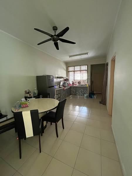 Rumah Teres 1 Tingkat untuk Dijual di Taman Mutiara Rini (Skudai) - Eric Siew - Dining Room - PropertyGuru.com.my