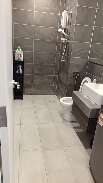 Service Residence for Sale at Bell Suites - KY Ang - PropertyGuru.com.my