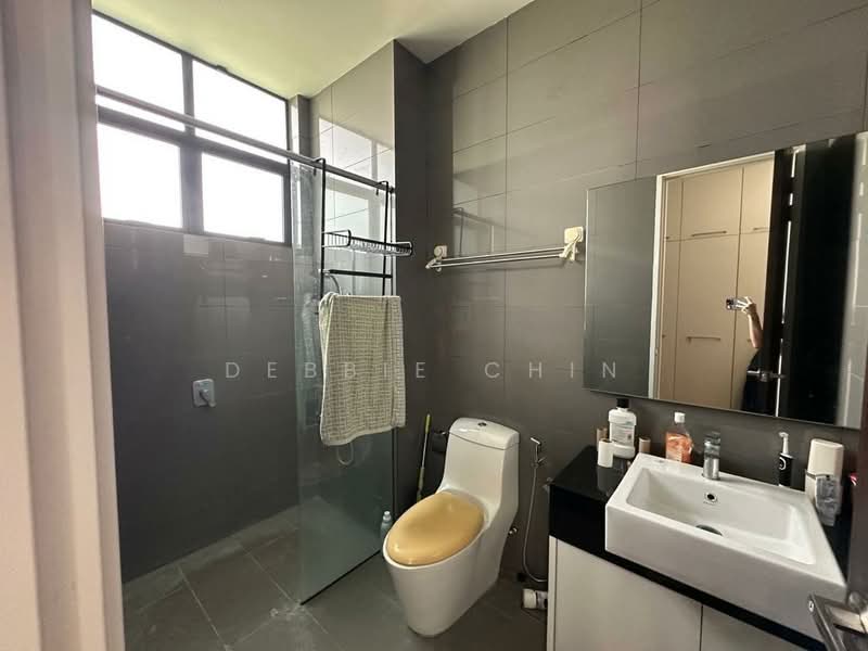 Bungalow for Sale in Masai (Johor) - Debbie Chin - Bathroom - PropertyGuru.com.my