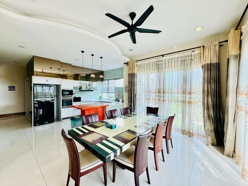 Rumah Banglo untuk Dijual di Kayangan Heights (Shah Alam) - Sa'a Nordin - Kitchen - PropertyGuru.com.my
