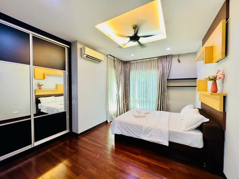 Rumah Banglo untuk Dijual di Kayangan Heights (Shah Alam) - Sa'a Nordin - Bedroom - PropertyGuru.com.my