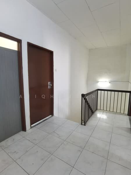 Rumah Teres 2 Tingkat untuk Disewa di Taman Kasawari (Simpang Ampat) - AfiqHamzah . - Corridor - PropertyGuru.com.my