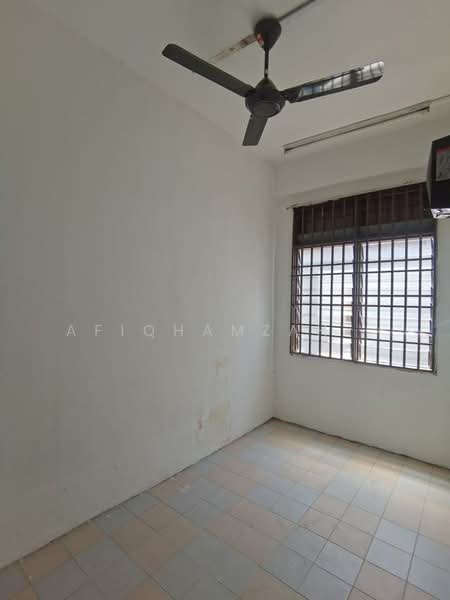 Rumah Teres 2 Tingkat untuk Disewa di Taman Kasawari (Simpang Ampat) - AfiqHamzah . - Interior - PropertyGuru.com.my