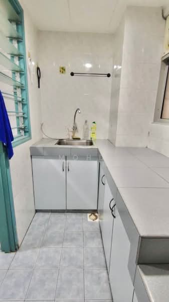 Apartment for Sale at Kinrara Ria - Mohd Ridzuan - Kitchen - PropertyGuru.com.my