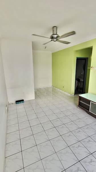 Apartment for Sale at Kinrara Ria - Mohd Ridzuan - Living Room - PropertyGuru.com.my