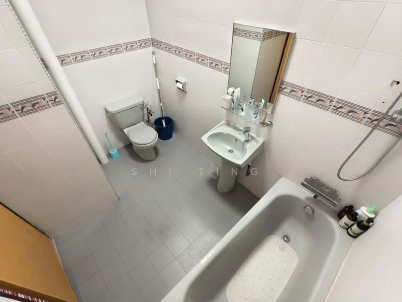 Semi-Detached House for Sale in Taman Johor Jaya (Johor Bahru) - Shi Ting - PropertyGuru.com.my