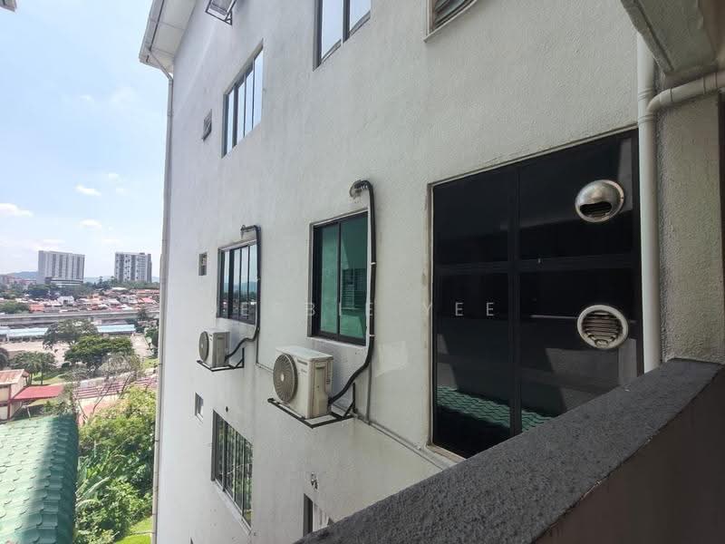 Pangsapuri untuk Dijual di Vista Wira 1 & 2 - Debbie Yee - Exterior - PropertyGuru.com.my