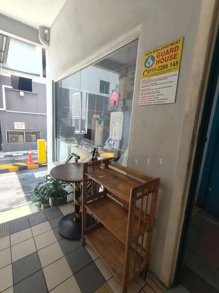Pangsapuri untuk Dijual di Vista Wira 1 & 2 - Debbie Yee - Entrance - PropertyGuru.com.my