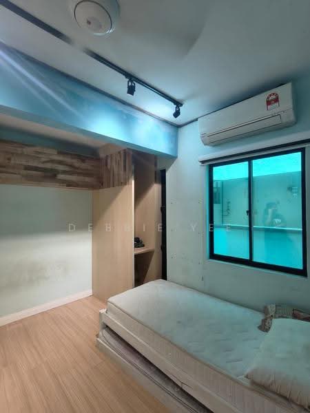 Pangsapuri untuk Dijual di Vista Wira 1 & 2 - Debbie Yee - Bedroom - PropertyGuru.com.my