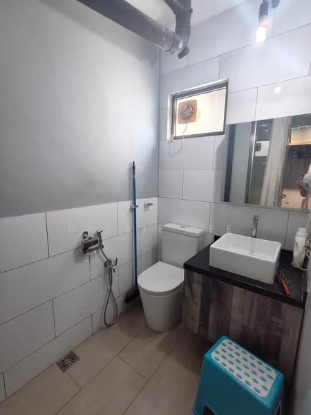 Pangsapuri untuk Dijual di Vista Wira 1 & 2 - Debbie Yee - Bathroom - PropertyGuru.com.my