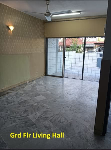 2-storey Terraced House for Rent in Bandar Kinrara Seksyen 2 (Bandar Kinrara) - Kenny Lai - Living Room - PropertyGuru.com.my