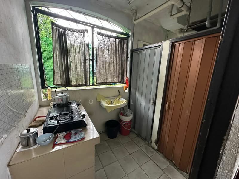 Rumah Flat untuk Dijual di Taman Cempaka - Zoey Lee - Kitchen - PropertyGuru.com.my