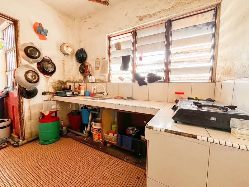 Flat for Sale at Indah Court - Ajwad Azizan - PropertyGuru.com.my