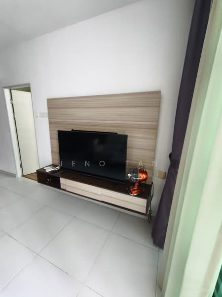 Condominium for Rent at Sapphire On The Park - Jeno Tan - Living Room - PropertyGuru.com.my