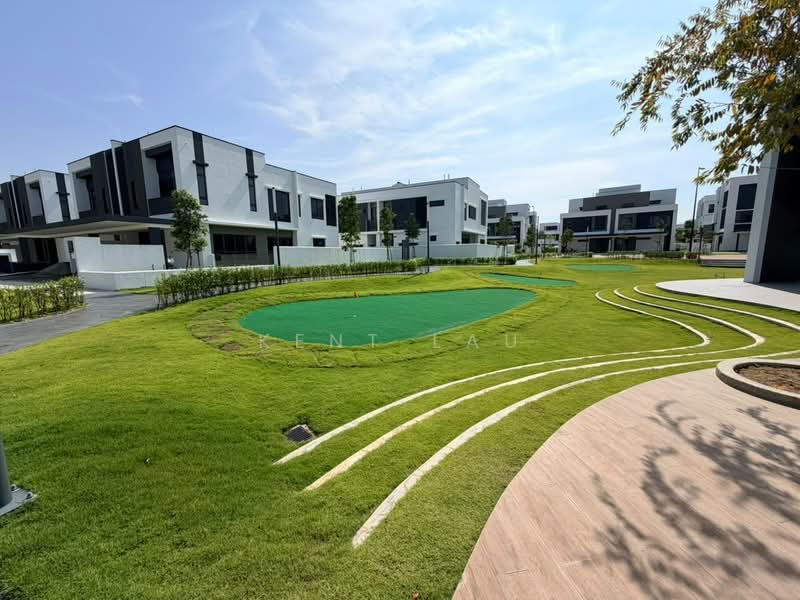 Rumah Berkembar untuk Dijual di Petaling Jaya (Selangor) - Kent Lau - Exterior - PropertyGuru.com.my