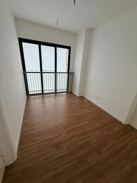 Rumah Berkembar untuk Dijual di Petaling Jaya (Selangor) - Kent Lau - Balcony - PropertyGuru.com.my