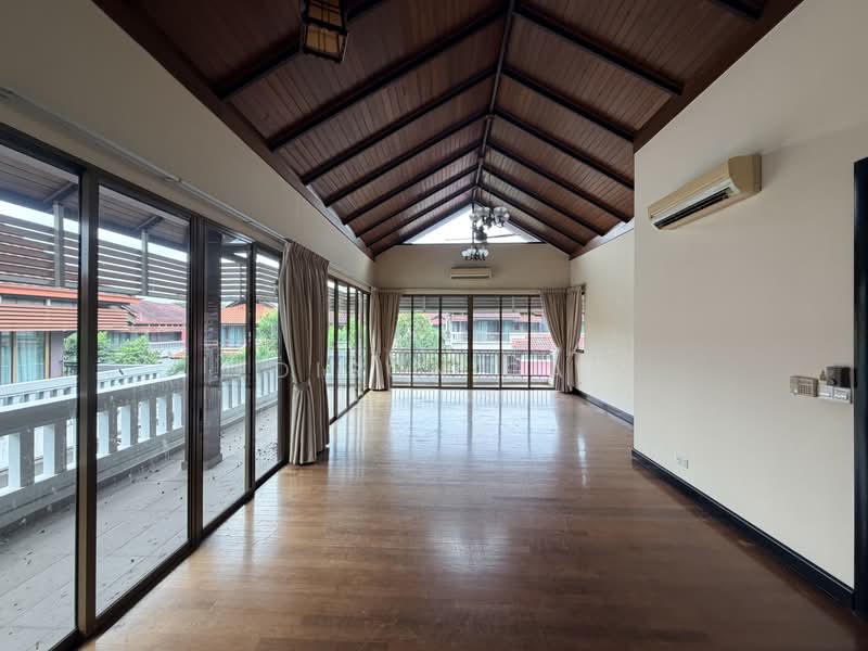 3-storey Terraced House for Sale in Duta Tropika (Batu) - Edison Gan - PropertyGuru.com.my
