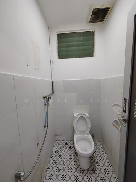 Shop for Rent in Taman Adda Heights (Tebrau) - Debbie Chin - Bathroom - PropertyGuru.com.my