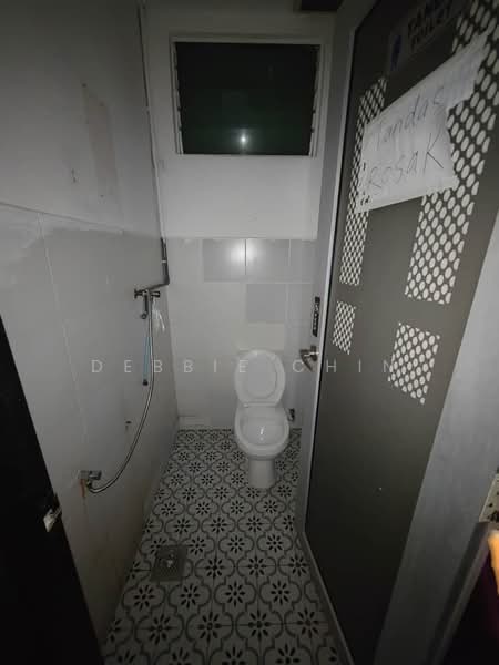Shop for Rent in Taman Adda Heights (Tebrau) - Debbie Chin - Bathroom - PropertyGuru.com.my