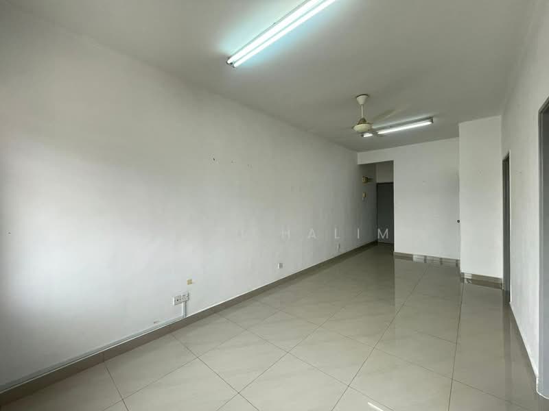 Apartment for Sale at Sri Dahlia - Hairi Halim - PropertyGuru.com.my