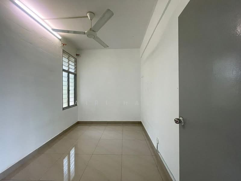 Apartment for Sale at Sri Dahlia - Hairi Halim - PropertyGuru.com.my