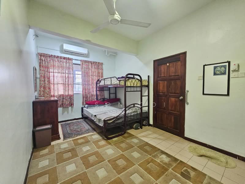 Rumah Teres 2 Tingkat untuk Dijual di Usj 24 (Subang Jaya) - Jason Ooi - Bedroom - PropertyGuru.com.my