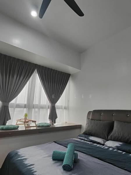 Kondominium untuk Dijual di Bay Point @ Country Garden Danga Bay - Zoey Lee - Bedroom - PropertyGuru.com.my