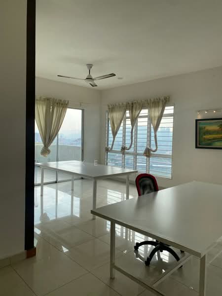 Kondominium untuk Disewa di Suasana Lumayan - Kew . - PropertyGuru.com.my