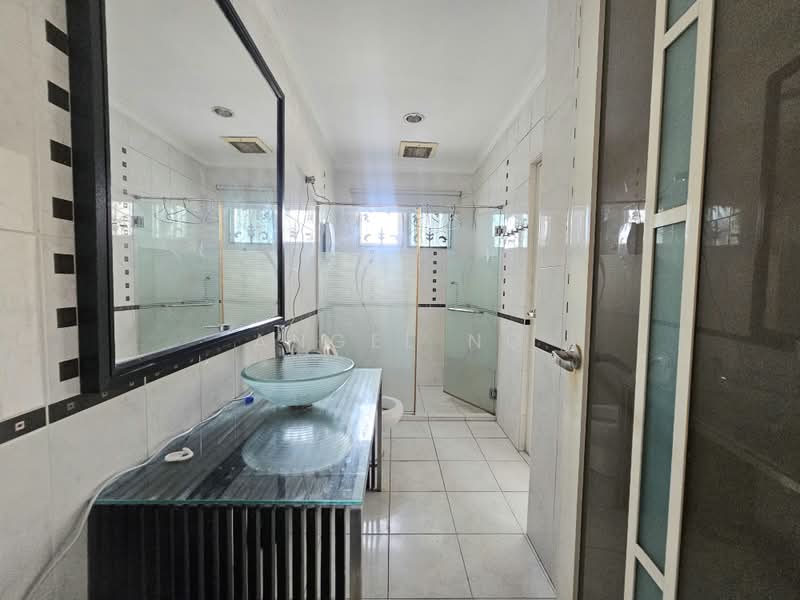 2-storey Terraced House for Sale in Taman Desa (Kuala Lumpur) - Angel Ng - Bathroom - PropertyGuru.com.my