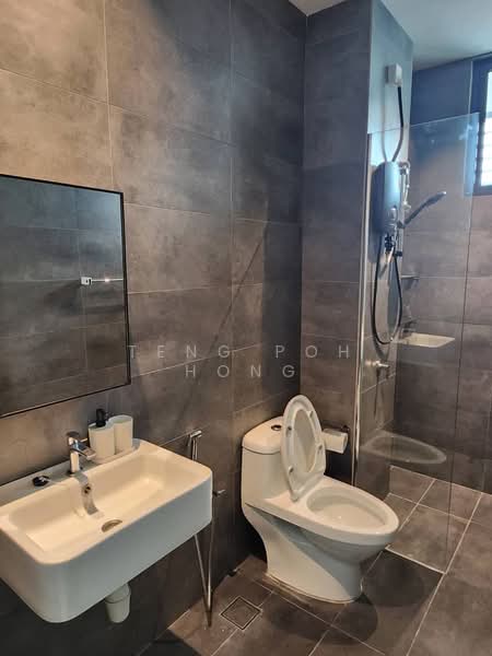 Condominium for Rent at Verando Residence - Teng Poh Hong - Bathroom - PropertyGuru.com.my
