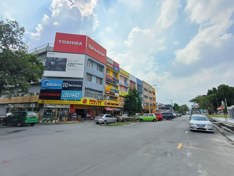 Kedai untuk Disewa di Taman Sri Selayang (Selayang) - Nicole Saw - Exterior - PropertyGuru.com.my