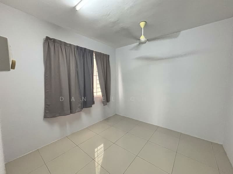Condominium for Sale at Platinum Lake PV 15 - Daniel Chin - Interior - PropertyGuru.com.my