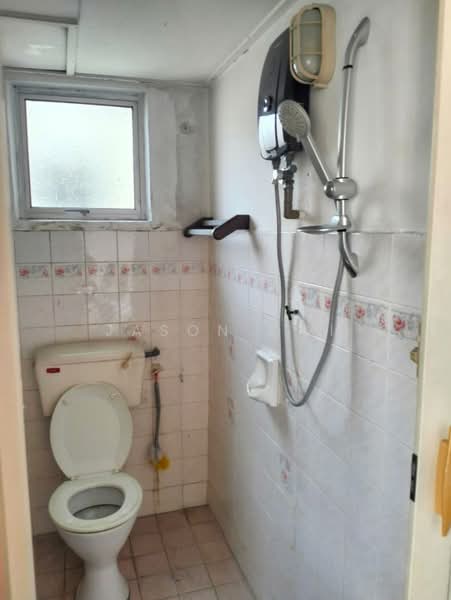 Apartment for Sale at Subang Perdana Goodyear Court 7 - Jason Ooi - Bathroom - PropertyGuru.com.my