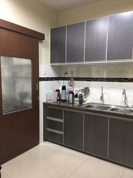 Condominium for Sale at I-Regency Condominium (Ideal Regency) - Xinnee . - Kitchen - PropertyGuru.com.my