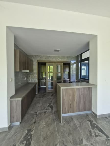 Cluster House for Sale in Forest City (Gelang Patah) - Jane Loh - Kitchen - PropertyGuru.com.my