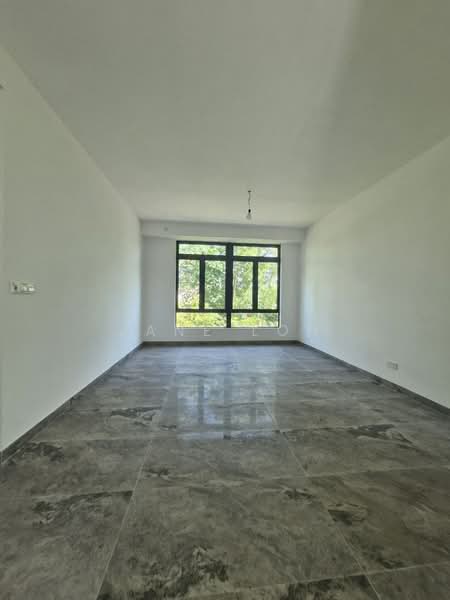 Cluster House for Sale in Forest City (Gelang Patah) - Jane Loh - Bedroom - PropertyGuru.com.my