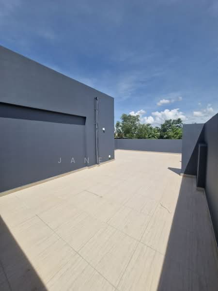 Cluster House for Sale in Forest City (Gelang Patah) - Jane Loh - Exterior - PropertyGuru.com.my