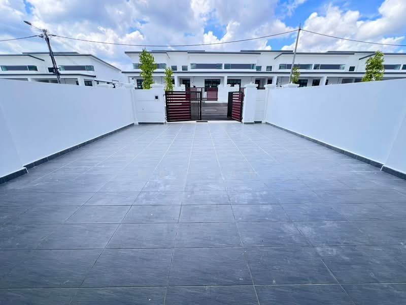 1-storey Terraced House for Sale in Taman Mengkibol (Kluang) - May Tan - PropertyGuru.com.my