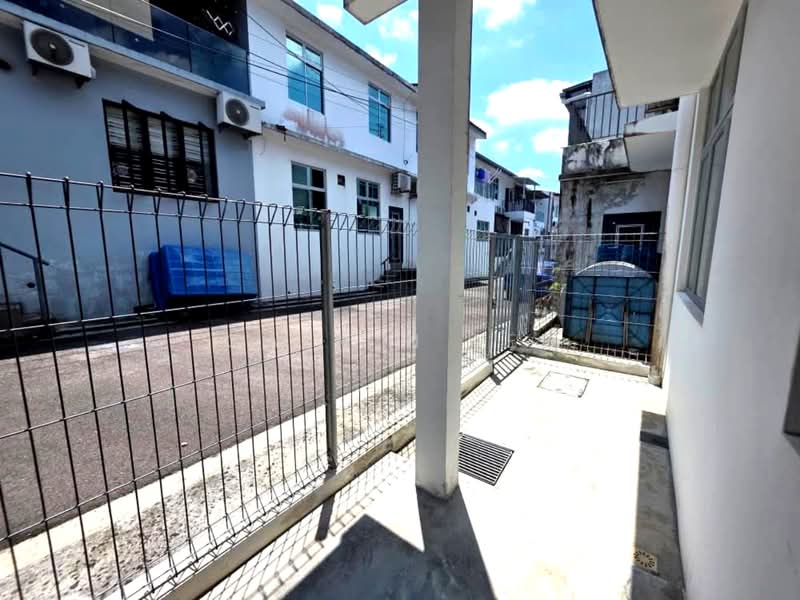 2-storey Terraced House for Sale in Mutiara Rini (Skudai) - Calvin Lee - PropertyGuru.com.my