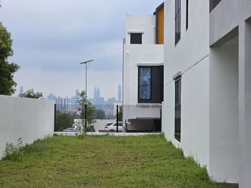 3-storey Terraced House for Sale in Taman Melawati (Ulu Kelang) - Teck Wee - Exterior - PropertyGuru.com.my