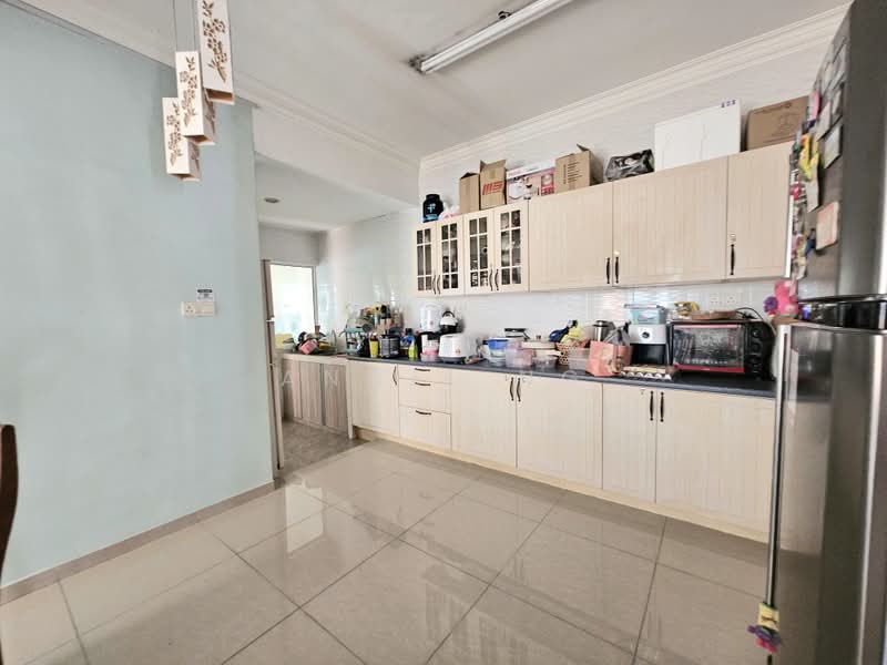 2-storey Terraced House for Sale in Taman Desa (Kuala Lumpur) - Angel Ng - Kitchen - PropertyGuru.com.my