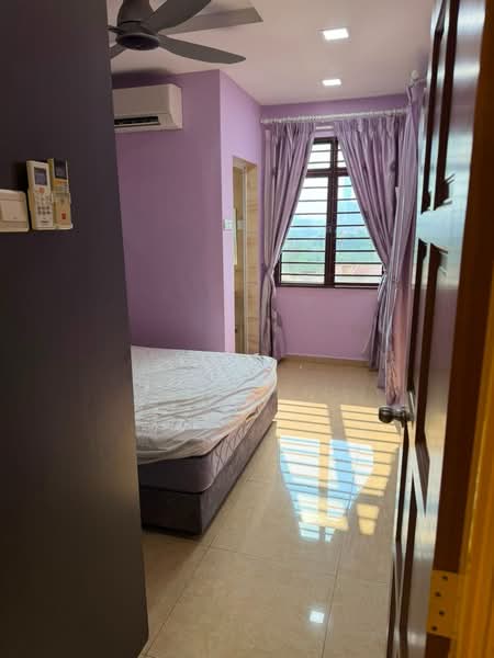 Condominium for Rent at Shamelin Bestari - Kew . - Bedroom - PropertyGuru.com.my