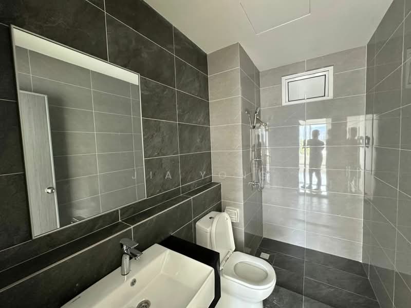 Condominium for Sale at Lucerne Residences - Jia Yong - Bathroom - PropertyGuru.com.my