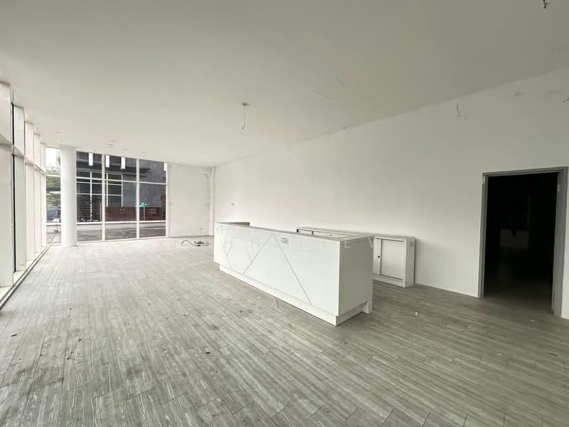Semi-D Factory for Sale in Temasya Glenmarie (Glenmarie) - John Liew - Interior - PropertyGuru.com.my