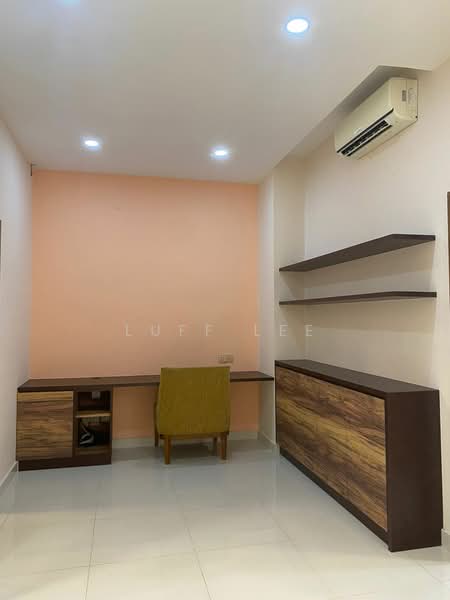Condominium for Rent at Sri Putramas III / Royal Regent - Luff Lee - Study - PropertyGuru.com.my