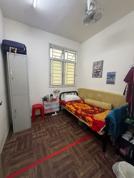 Pangsapuri untuk Dijual di Flora Damai - Mandy Goh Siew Li - Bedroom - PropertyGuru.com.my