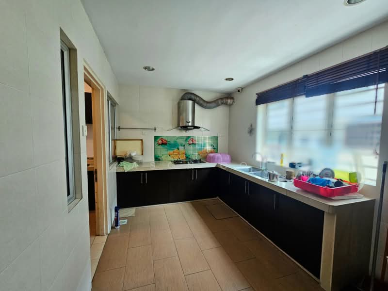 Rumah Teres 2 Tingkat untuk Dijual di Putra Heights (Subang Jaya) - Jason Ooi - Kitchen - PropertyGuru.com.my