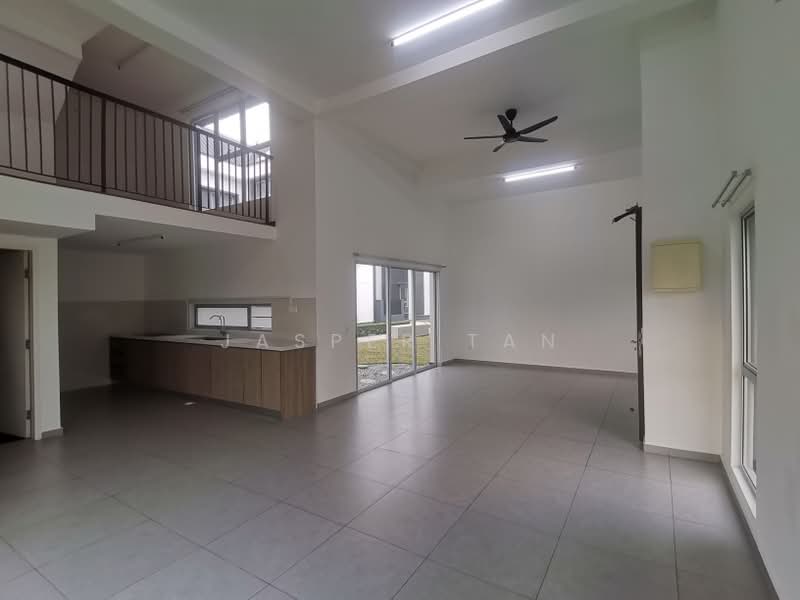 Rumah Teres 2 Tingkat untuk Disewa di Semenyih (Selangor) - Jasper Tan - Living Room - PropertyGuru.com.my
