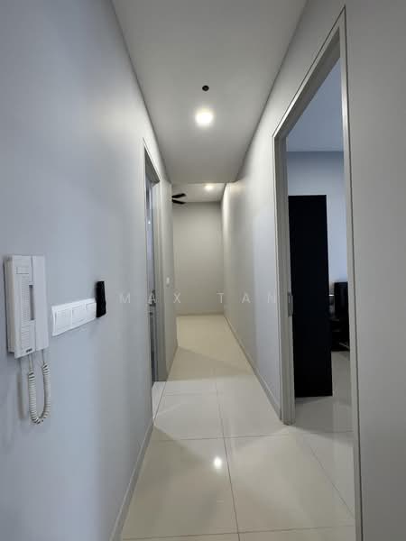 Service Residence for Sale at Dianthus @ Tropicana Gardens - Max Tan - Corridor - PropertyGuru.com.my