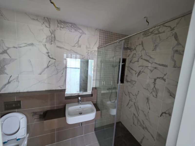 Service Residence for Sale at Residensi 38 Bangsar - KS Chia - Bathroom - PropertyGuru.com.my